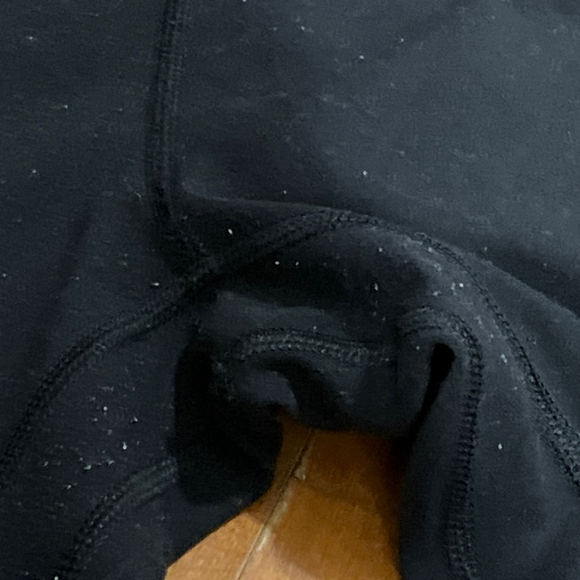 Lululemon Align Crop Black Capris Size 4 - Picture 5 of 5